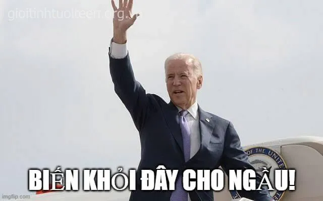 Hình ảnh tạm biệt ánh mắt long lanh, gương mặt quê