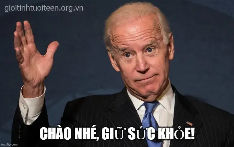 Biểu cảm ly biệt gương mặt nghiêm trọng, ánh mắt trống