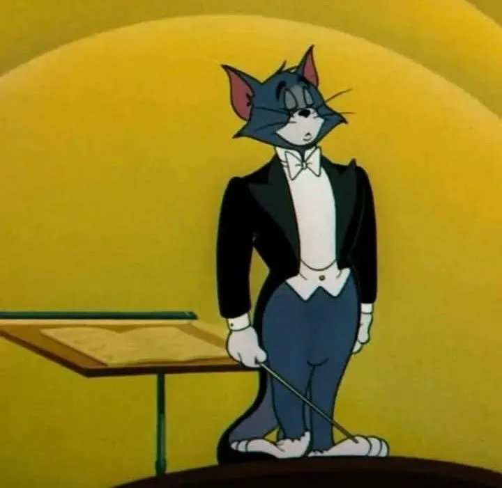 Ảnh mèo Tom mặc vest lịch lãm