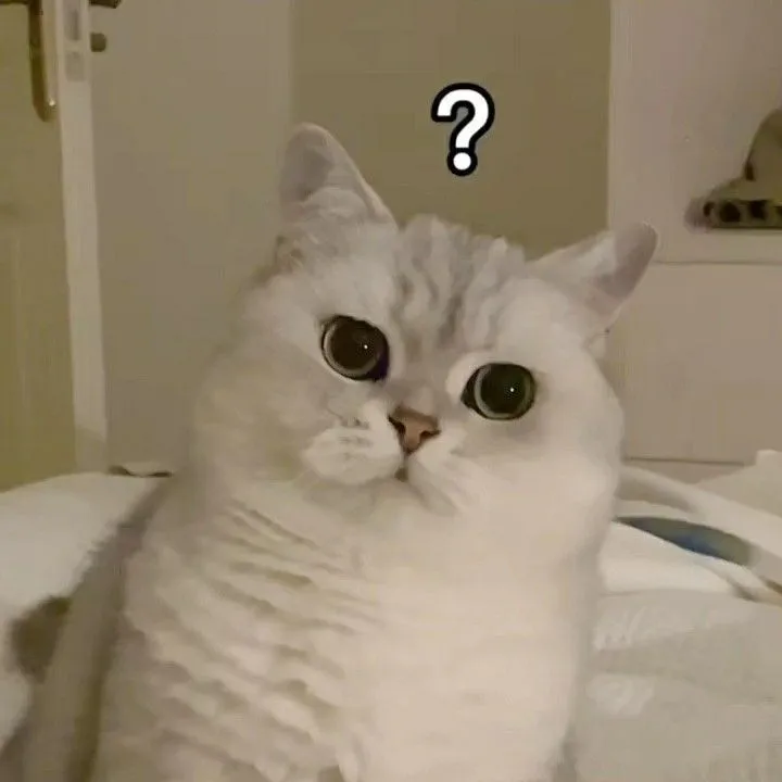 Meme mặt ngơ ngác ánh mắt đỏ hoe cực troll