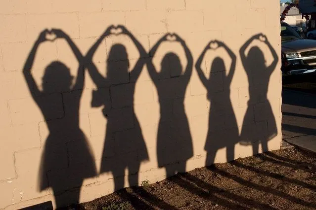 Avatar nhóm bạn thân 5 người ngầu, thần thái cuốn hút.