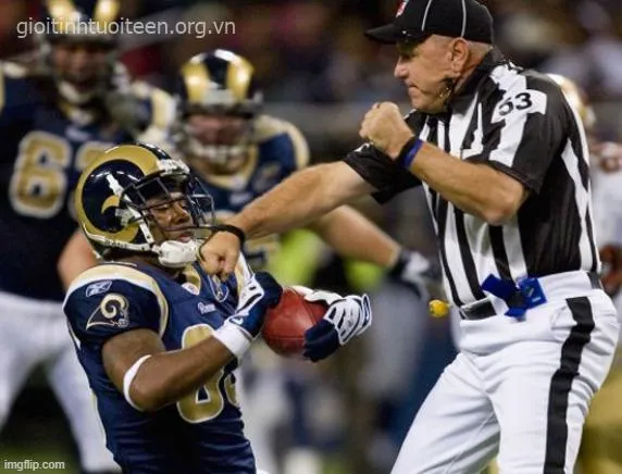 Meme đánh người yêu lầy troll cực dễ thương