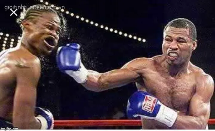 Meme doạ đánh lầy lội hài hước