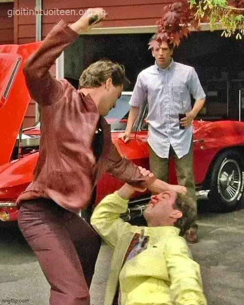 Meme đánh vào mông hài bựa đáng yêu