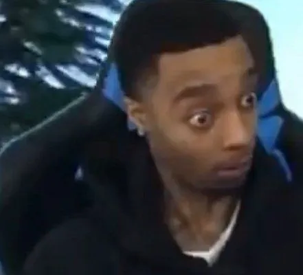 Anh da đen giật mình ánh mắt tròn xoe cực nhây