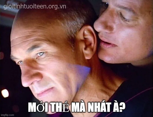 Meme bạn sợ à làm trò chuyện thêm phần thú vị