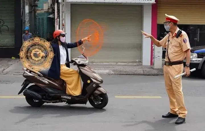Những ảnh Meme Cảnh Sát Giao Thông hot trend cà khịa bạn bè siêu hài