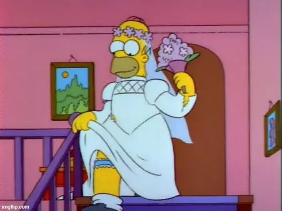 Hoạt hình Simpson mặc váy cưới, cười rạng rỡ vui nhộn.