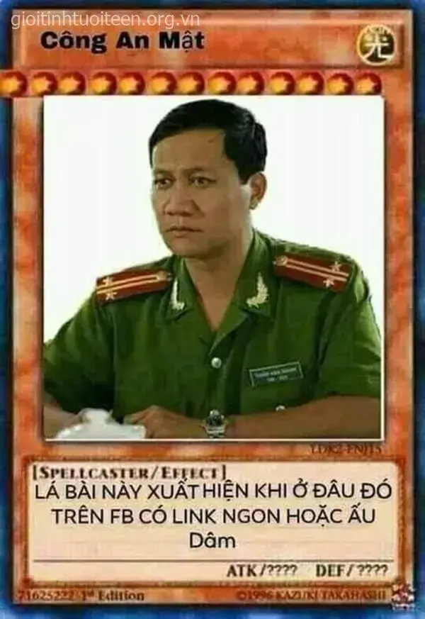 Meme anh công an hài hước khiến cộng đồng bật cười