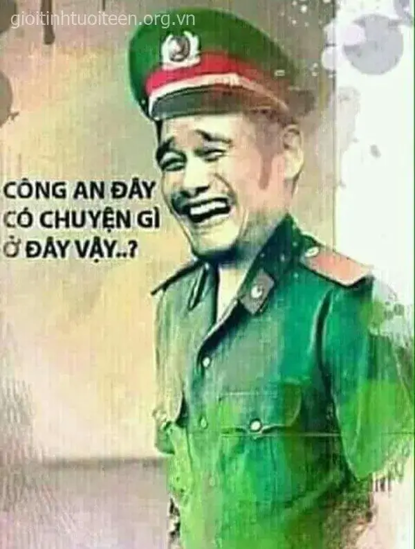 Meme cảnh sát nghiêm nghị nhưng lại buồn cười bất ngờ