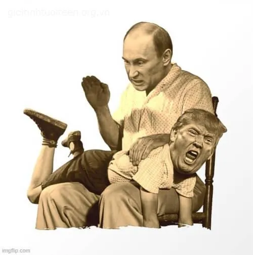 Hình đánh vào đít kịch tính nhưng cực buồn cười.