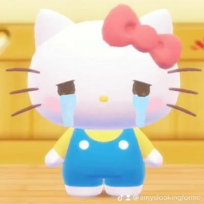 Nét mặt Hello Kitty đáng thương khi đang òa khóc to.