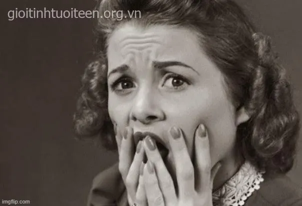 Biểu cảm hoảng loạn cực hài siêu dí dỏm