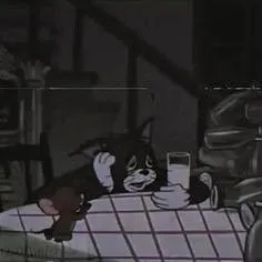 Ảnh Tom ngáp dài uể oải cực hài