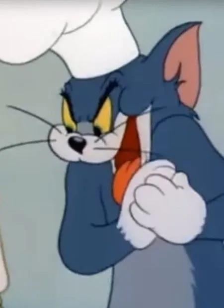 Meme Tom cười cợt nhả đầy độc lạ