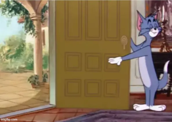 Mở cửa và biểu cảm: Cút về cho