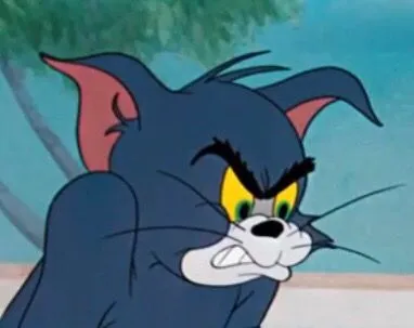 Bực bội căng thẳng, trông vừa hài vừa ngầu