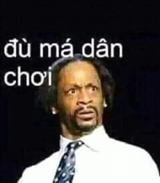 Meme bàng hoàng há mồm, dáng ngồi méo mó cực hài