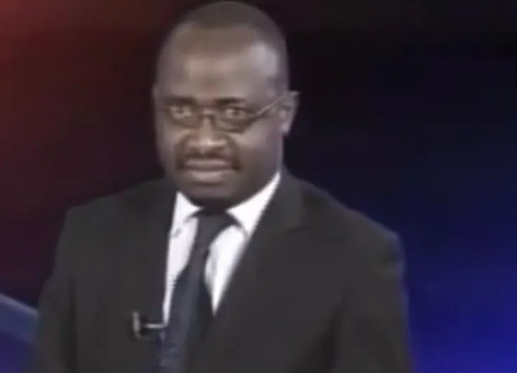 Hình ảnh ngỡ ngàng ánh mắt long lanh, gương mặt troll