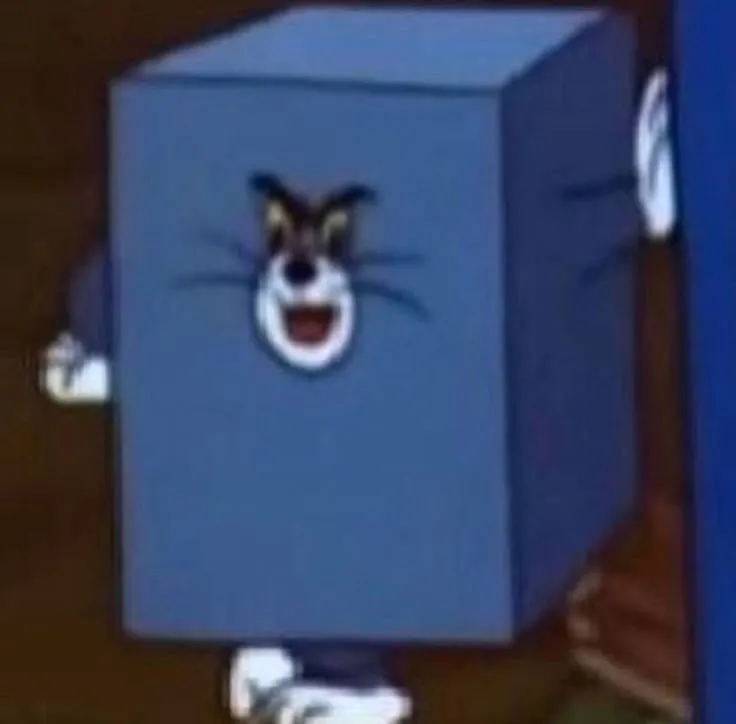 Meme Tom hài hước, mặt méo mó.